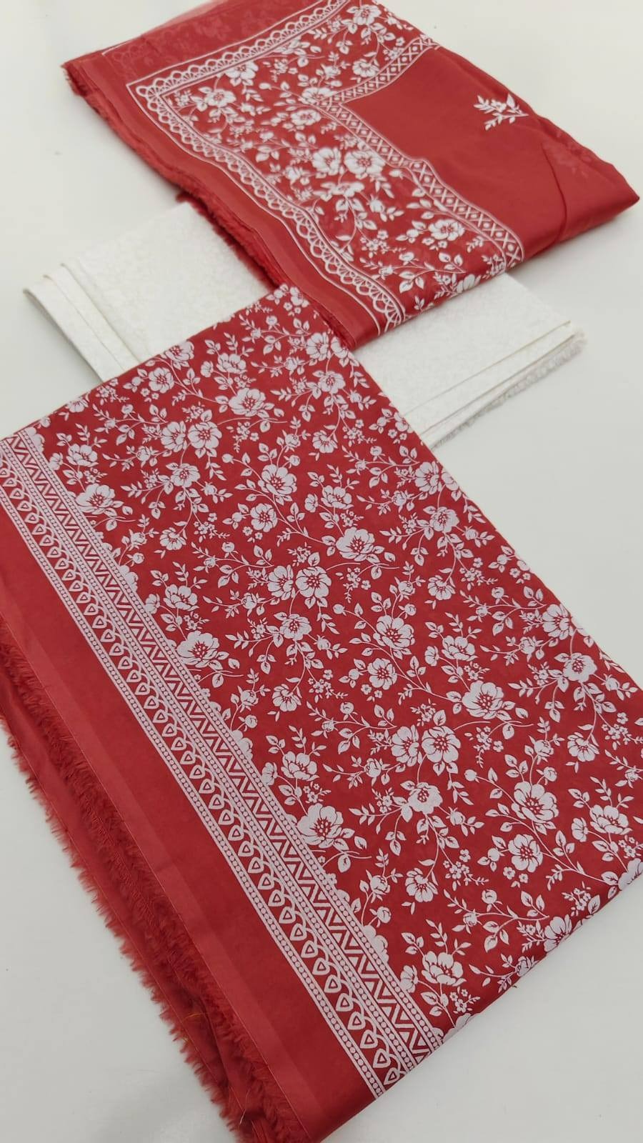 Bin Saeed 💯 original printed lawn 3pc suit* Digital lawn printed shirt Digital printed trouser or plain trouser With lawn duppatta