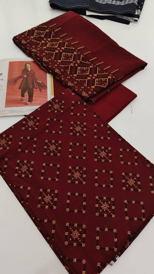 *Nishat 💯 original 3pc lawn suit* Digital printed lawn shirt 3meter Digital printed voil dupata 2.5 meter Plain dyed cambric lawn trouser Retail 5490 *Discounted price 3550/-*