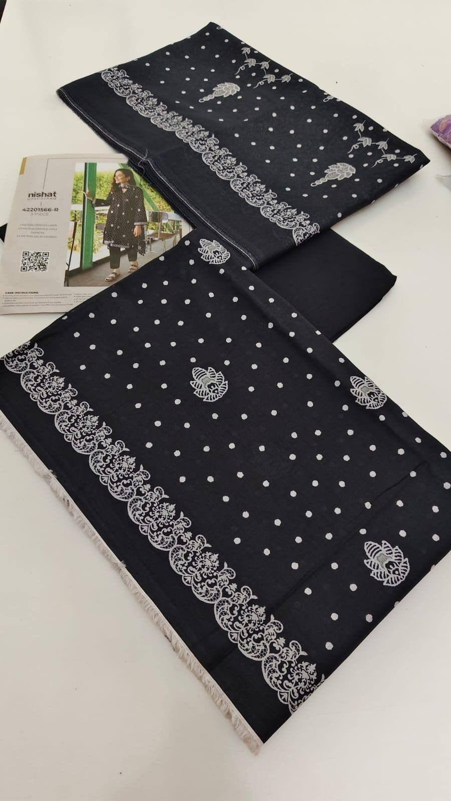 *Nishat 💯 original 3pc lawn suit* Digital printed lawn shirt 3meter Digital printed voil dupata 2.5 meter Plain dyed cambric lawn trouser Retail 5490 *Discounted price 3550/-*
