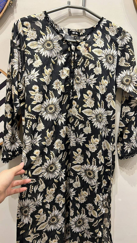 original khaadi 2 pc lawn stitched